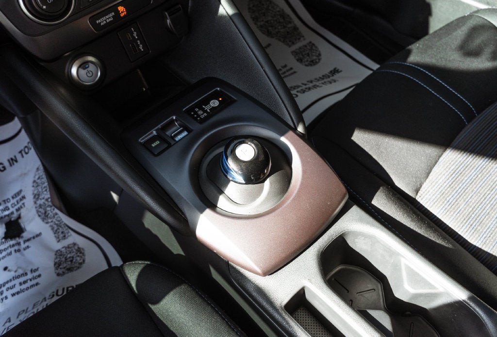 2025 Nissan Leaf S
