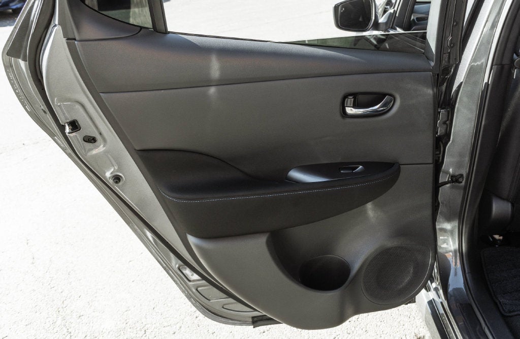 2025 Nissan Leaf S