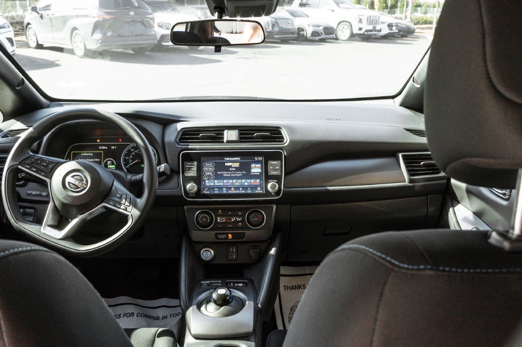 2025 Nissan Leaf S