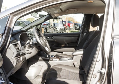 2025 Nissan Leaf S
