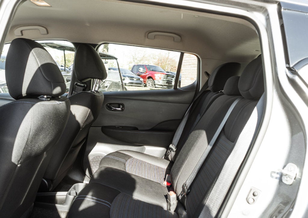 2025 Nissan Leaf S