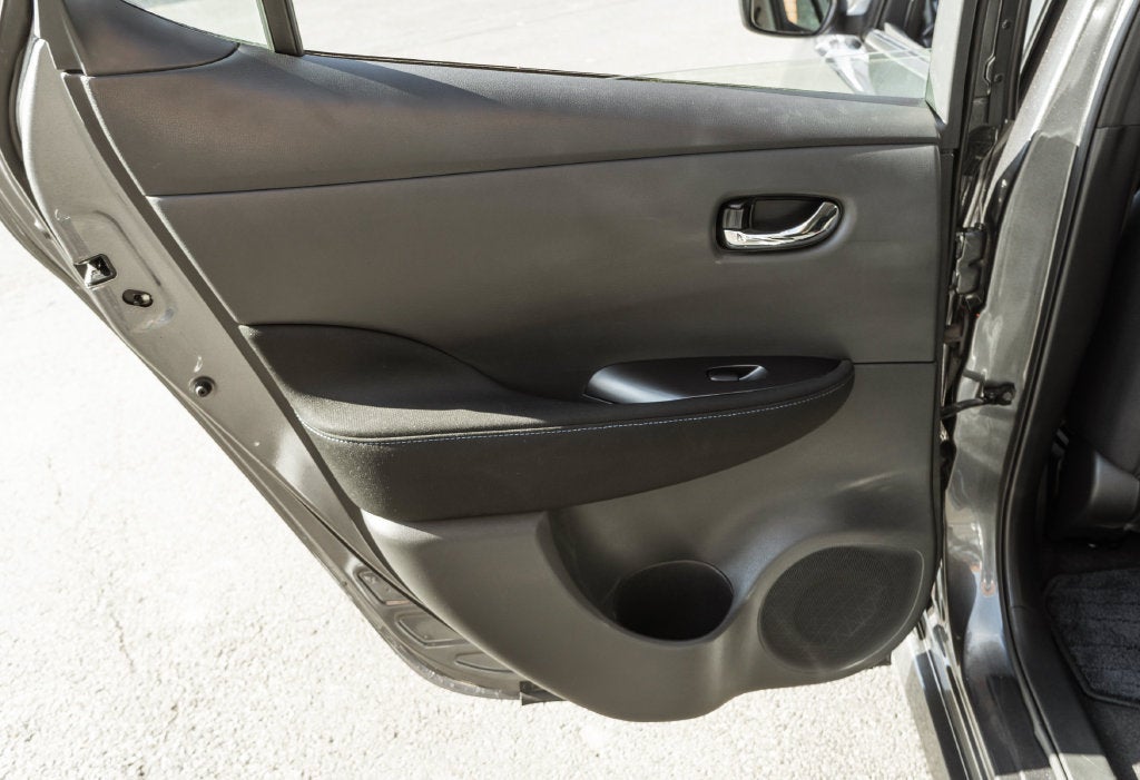 2025 Nissan Leaf S