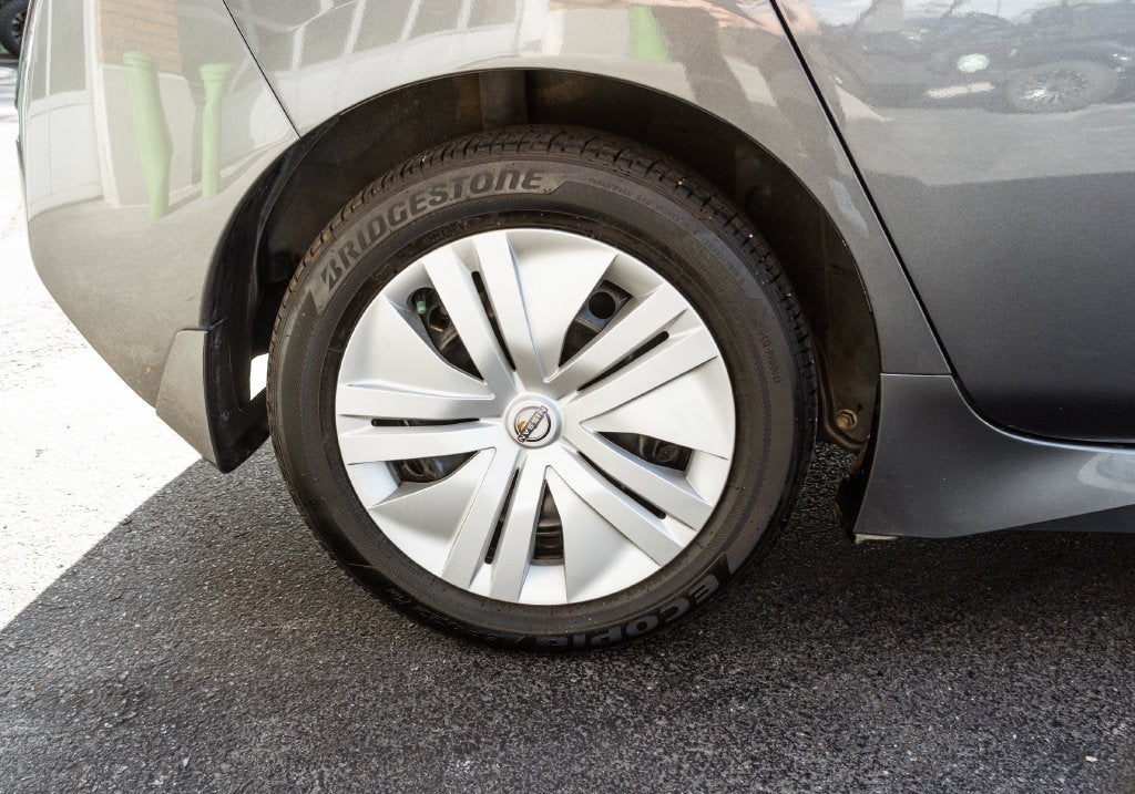 2025 Nissan Leaf S