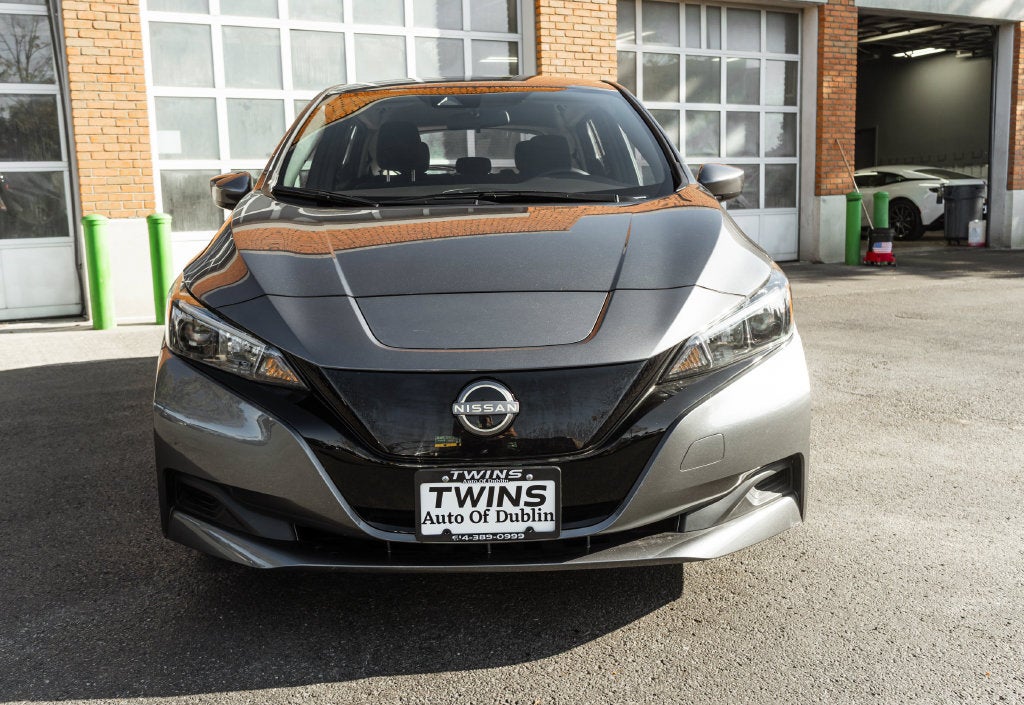 2025 Nissan Leaf S