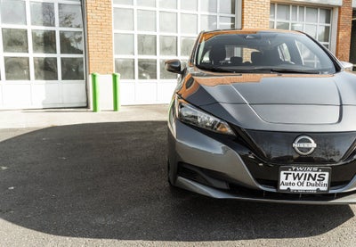2025 Nissan Leaf S