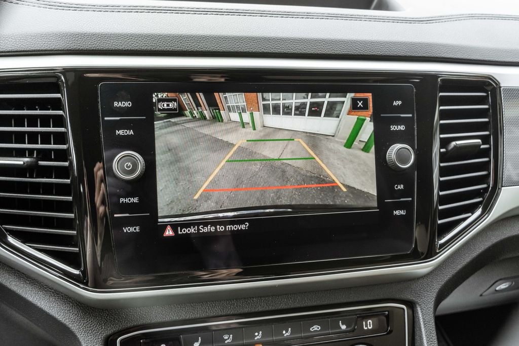 2023 Volkswagen Atlas Cross Sport 2.0T SE w/Technology