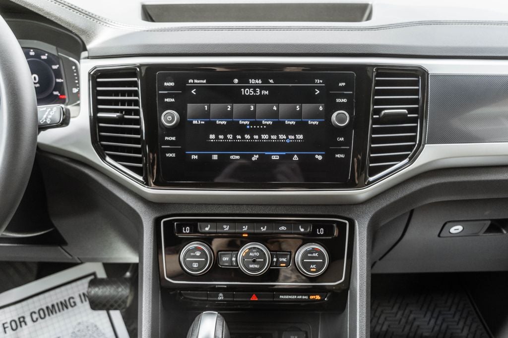 2023 Volkswagen Atlas Cross Sport 2.0T SE w/Technology