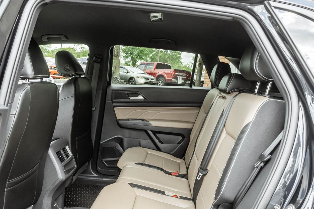 2023 Volkswagen Atlas Cross Sport 2.0T SE w/Technology