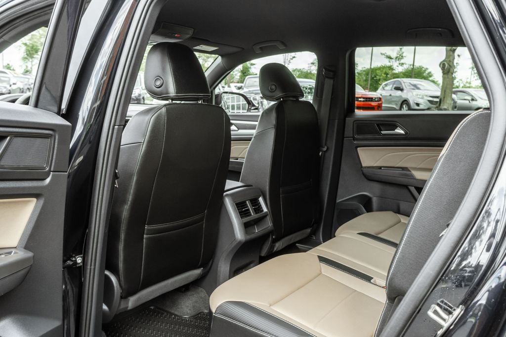 2023 Volkswagen Atlas Cross Sport 2.0T SE w/Technology