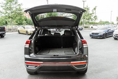 2023 Volkswagen Atlas Cross Sport 2.0T SE w/Technology