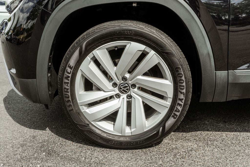 2023 Volkswagen Atlas Cross Sport 2.0T SE w/Technology