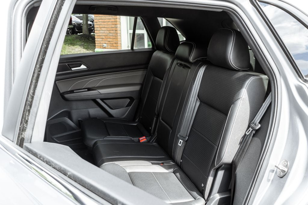 2022 Volkswagen Atlas Cross Sport 3.6L V6 SE w/Technology