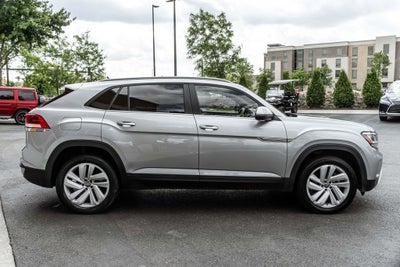2022 Volkswagen Atlas Cross Sport 3.6L V6 SE w/Technology