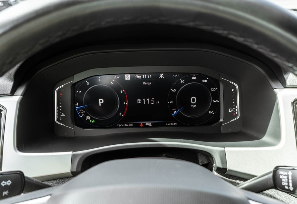 2023 Volkswagen Atlas Cross Sport 2.0T SEL R-Line