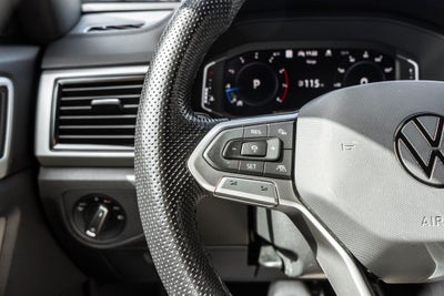 2023 Volkswagen Atlas Cross Sport 2.0T SEL R-Line