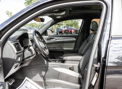 2023 Volkswagen Atlas Cross Sport 2.0T SEL R-Line