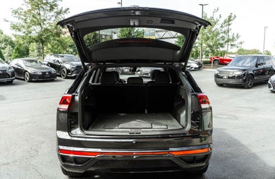 2023 Volkswagen Atlas Cross Sport 2.0T SEL R-Line