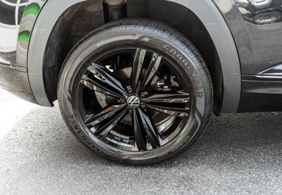 2023 Volkswagen Atlas Cross Sport 2.0T SEL R-Line