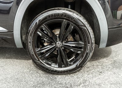 2023 Volkswagen Atlas Cross Sport 2.0T SEL R-Line