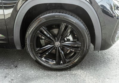 2023 Volkswagen Atlas Cross Sport 2.0T SEL R-Line