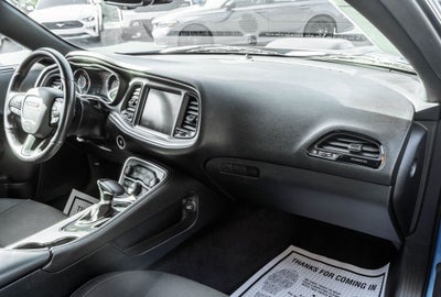 2016 Dodge Challenger R/T Shaker