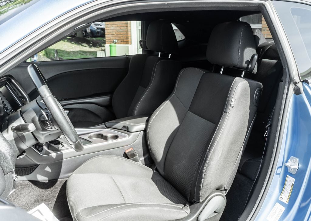 2016 Dodge Challenger R/T Shaker