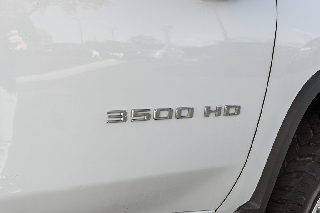 2023 Chevrolet Silverado 3500HD LT