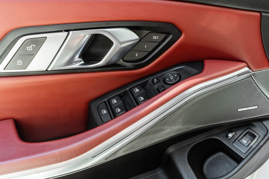 2023 BMW 3 Series 330e xDrive