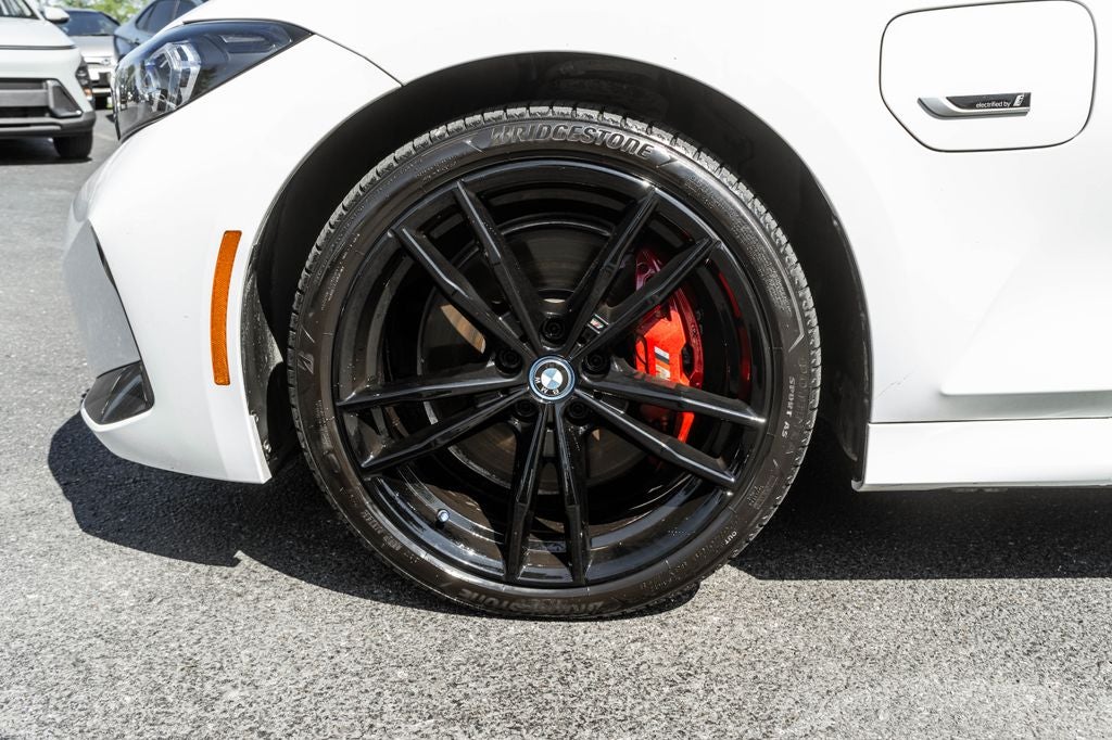 2023 BMW 3 Series 330e xDrive