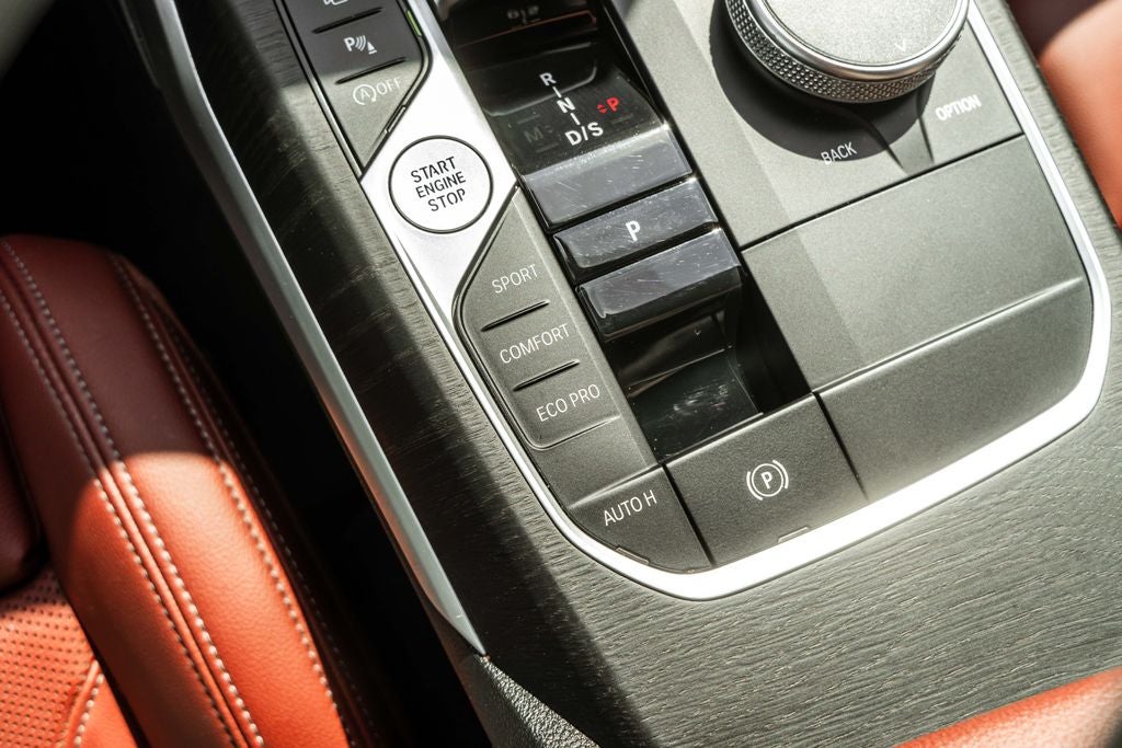 2023 BMW 3 Series 330i xDrive