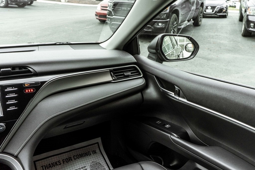 2020 Toyota Camry SE Nightshade