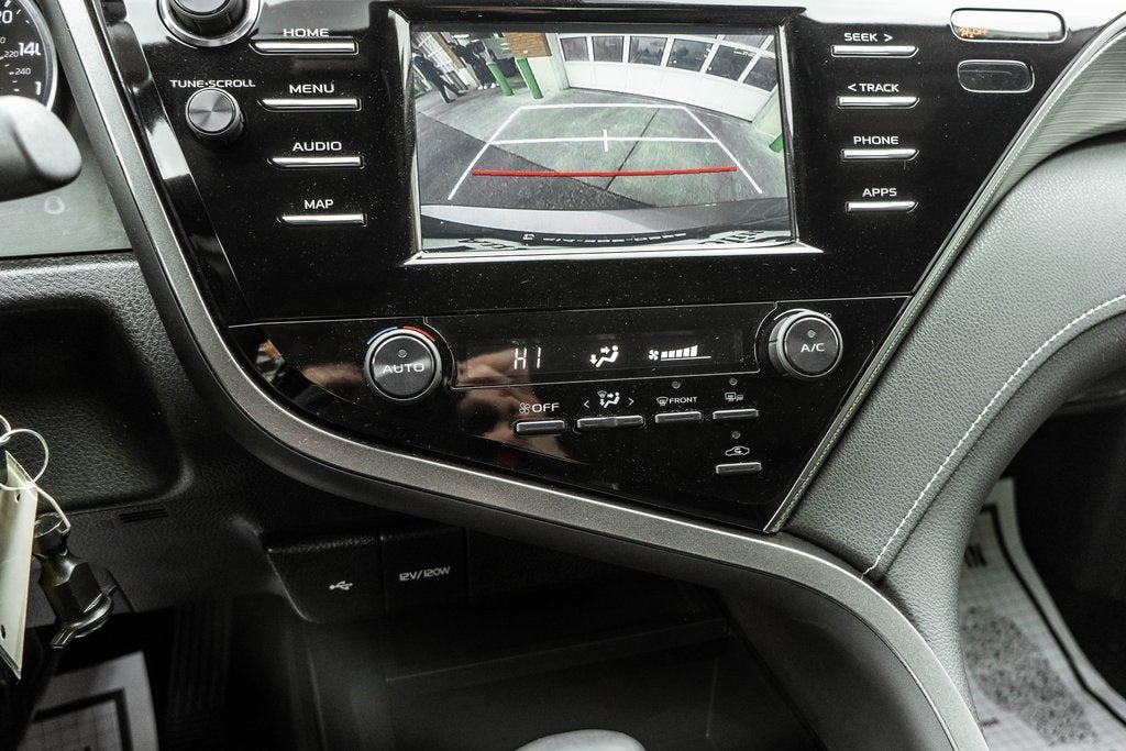 2020 Toyota Camry SE Nightshade