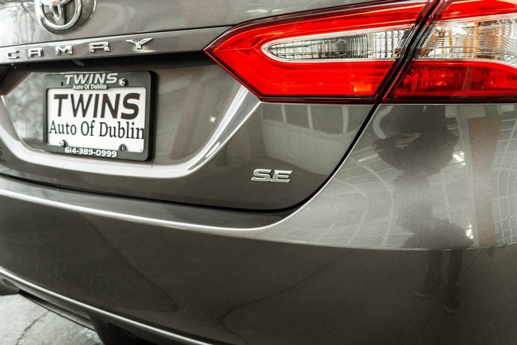 2020 Toyota Camry SE Nightshade