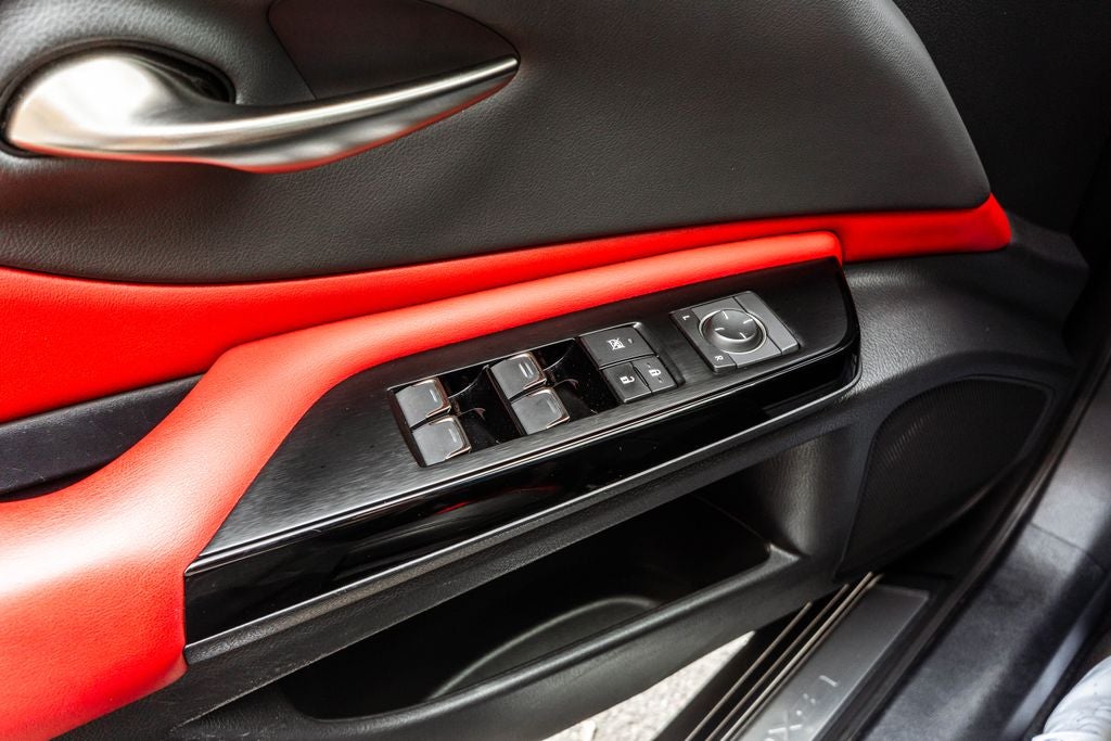 2022 Lexus ES 300h