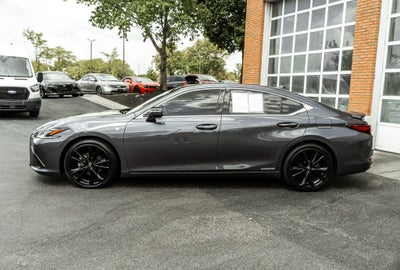 2022 Lexus ES 300h