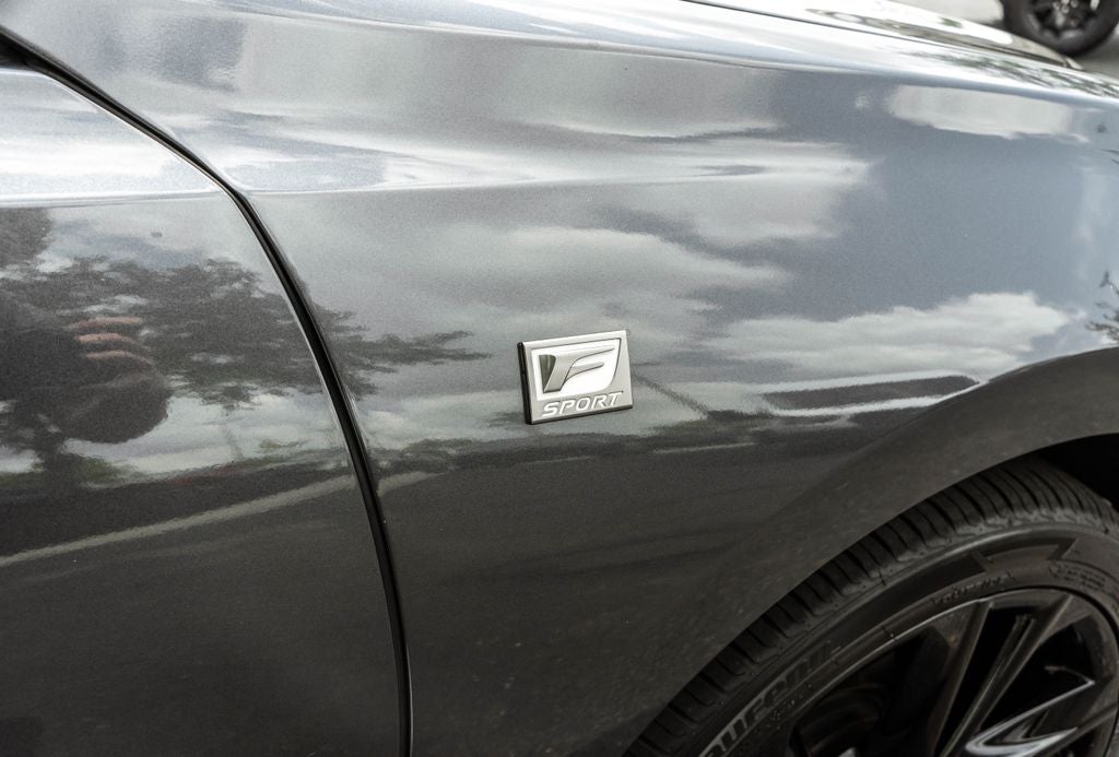 2022 Lexus ES 300h