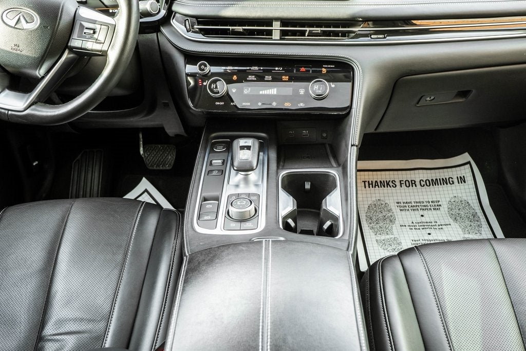 2023 INFINITI QX60 LUXE