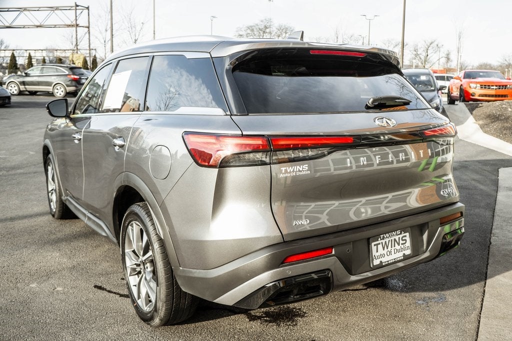 2023 INFINITI QX60 LUXE
