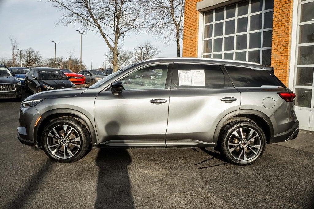 2023 INFINITI QX60 LUXE