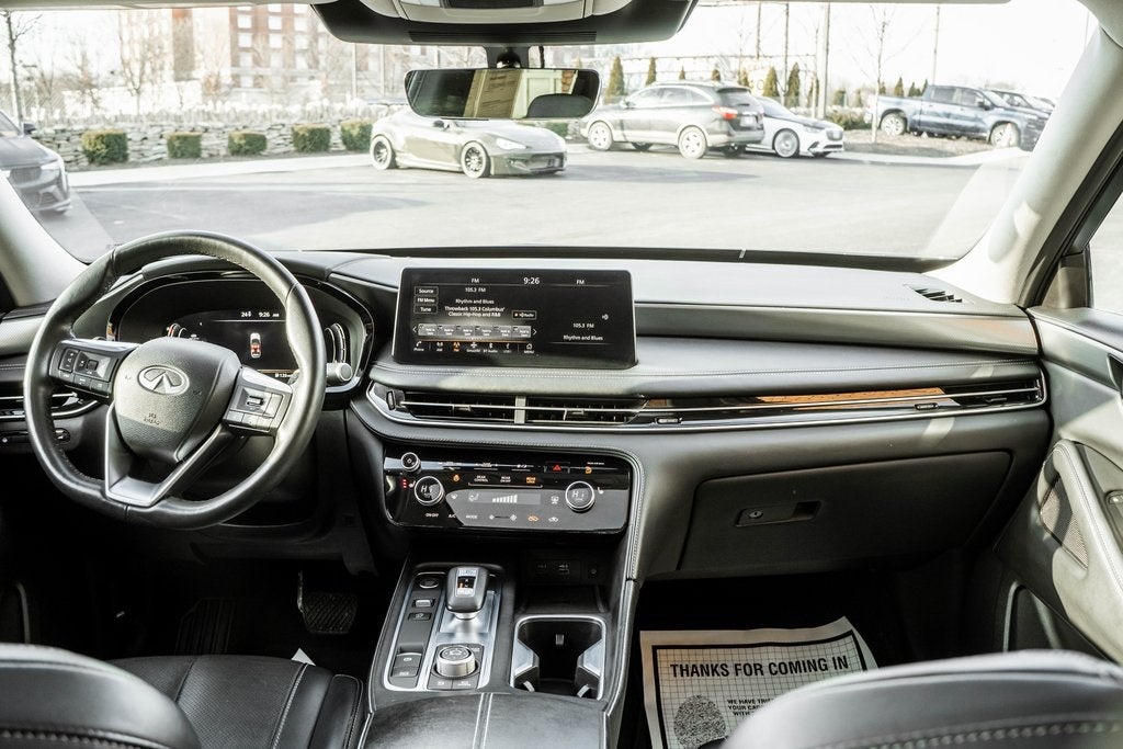 2023 INFINITI QX60 LUXE