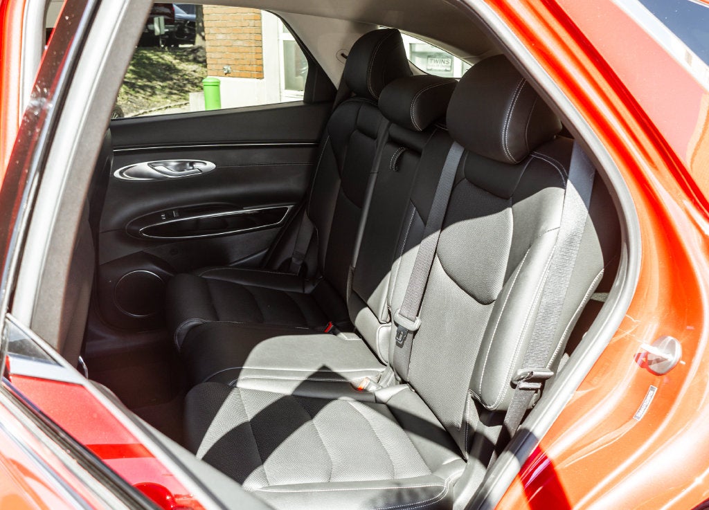 2025 Genesis GV70 2.5T