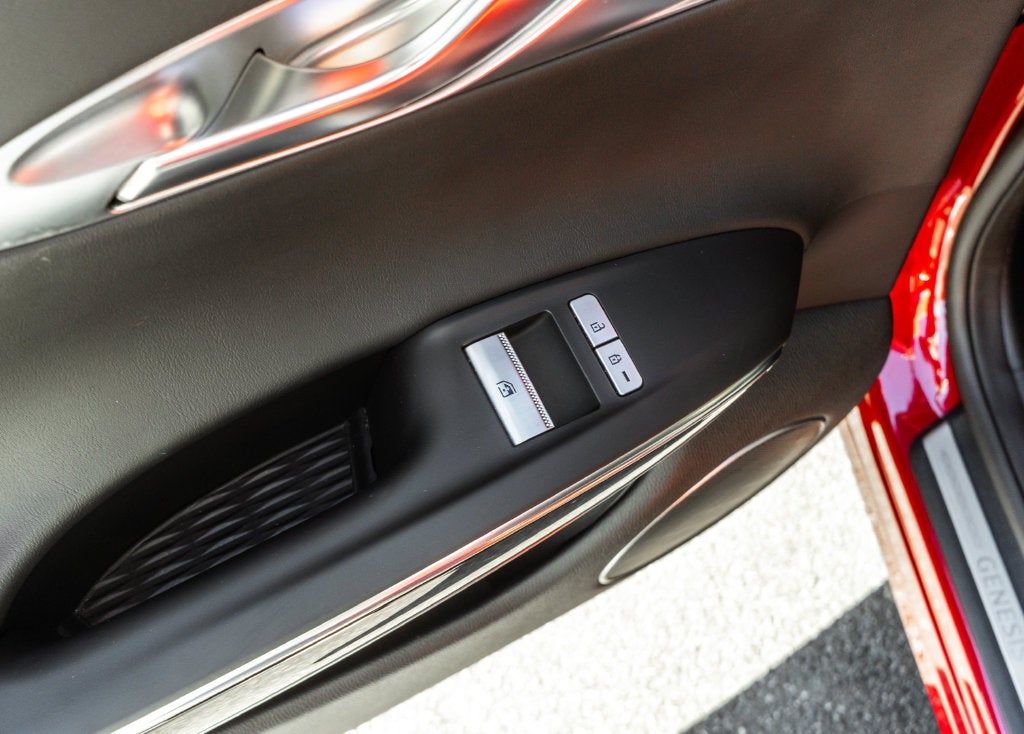 2025 Genesis GV70 2.5T