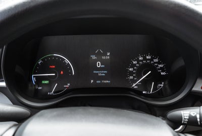 2022 Toyota Sienna LE 8 Passenger