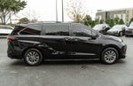 2022 Toyota Sienna LE 8 Passenger