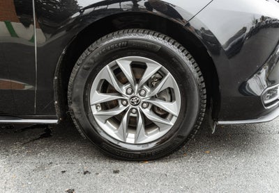 2022 Toyota Sienna LE 8 Passenger