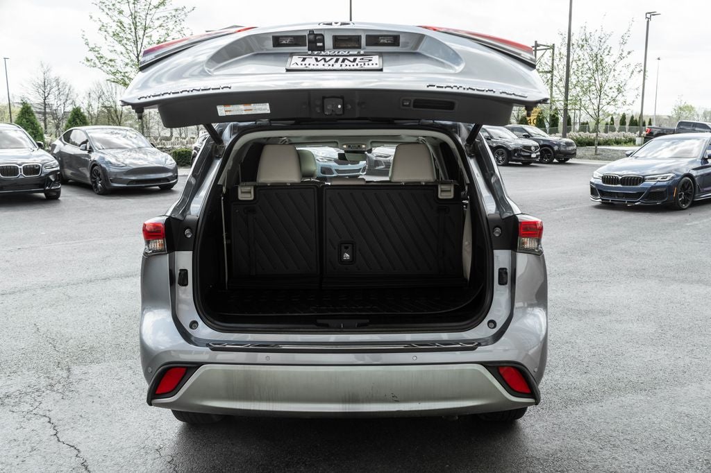 2020 Toyota Highlander Platinum