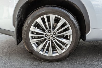 2020 Toyota Highlander Platinum