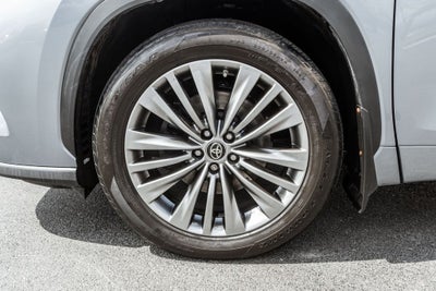 2020 Toyota Highlander Platinum