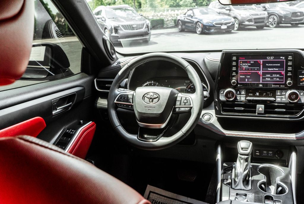 2022 Toyota Highlander XSE