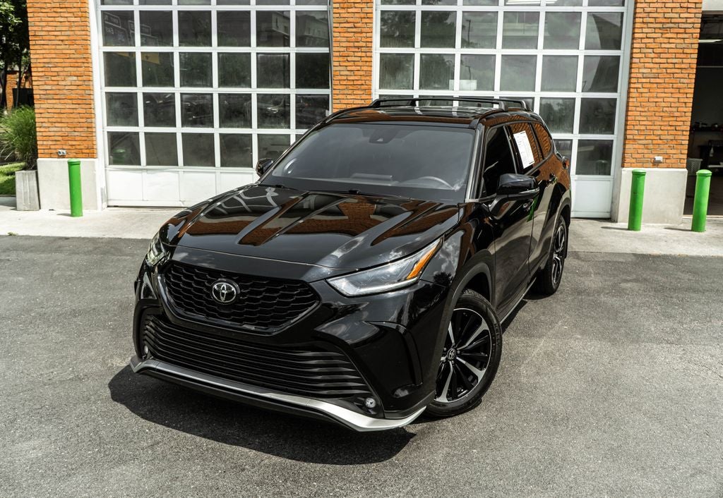 2022 Toyota Highlander XSE